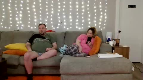 Victoria and Jesse online show from 02/14/25, 12:57