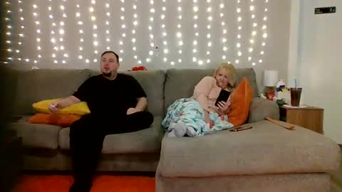 Victoria and Jesse online show from 02/22/25, 08:09