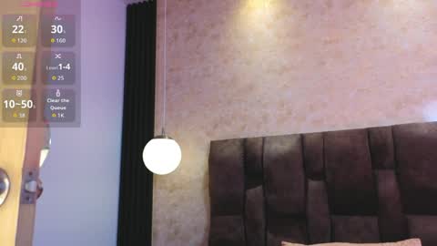 Victoria Andrade online show from 04/08/26, 12:38