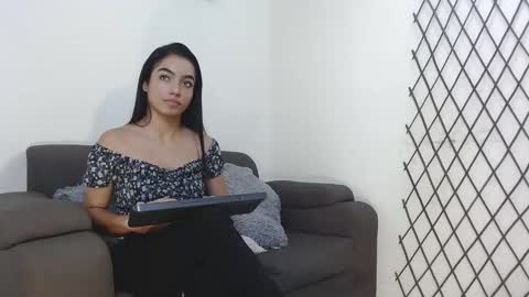 Snapshot of victoriabianchi chatting on 02/24/26, 03:32 Vicky online show from 02/24/26, 03:32