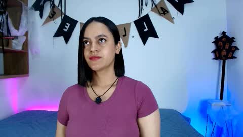 Victoria online show from 10/12/25, 11:09