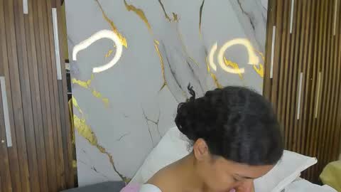 Victoria  online show from 12/13/25, 08:47