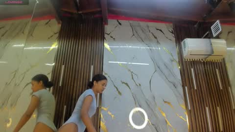 Victoria  online show from 03/25/26, 08:48