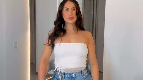 Snapshot of victoriafit7 chatting on 11/29/25, 11:41 Vcitoria online show from 11/29/25, 11:41