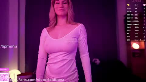 Snapshot of victoriahillova chatting on 06/19/26, 08:12 Victoria Hillova online show from 06/19/26, 08:12