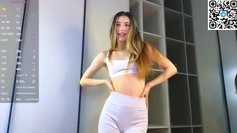 victoriahouston online show from 10/20/25, 06:47