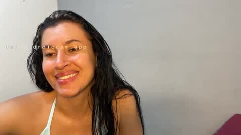 VICTORIA online show from 02/19/26, 01:45