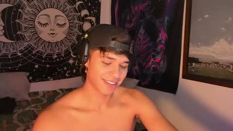 Snapshot of victorino_jhonson chatting on 12/12/24, 04:15 Victorino Jhonson online show from 12/12/24, 04:15