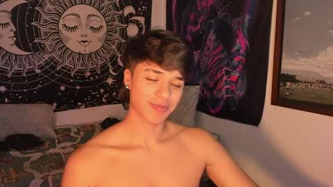 Snapshot of victorino_jhonson chatting on 12/12/24, 06:21 Victorino Jhonson online show from 12/12/24, 06:21