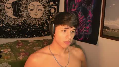 Snapshot of victorino_jhonson chatting on 01/13/25, 06:16 Victorino Jhonson online show from 01/13/25, 06:16