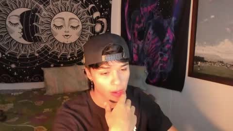 Snapshot of victorino_jhonson chatting on 03/10/25, 03:34 Victorino Jhonson online show from 03/10/25, 03:34