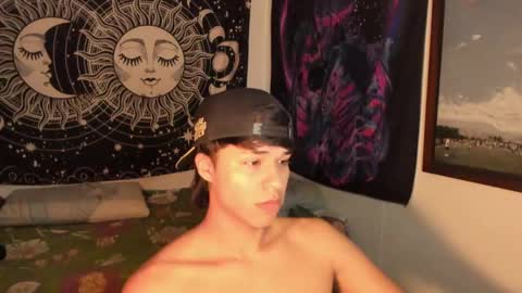 Snapshot of victorino_jhonson chatting on 03/11/25, 08:09 Victorino Jhonson online show from 03/11/25, 08:09