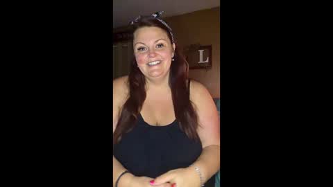 Snapshot of victoriussecret chatting on 03/02/26, 03:41 VictoriousSecret online show from 03/02/26, 03:41