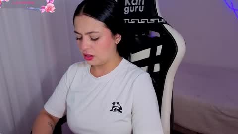 V  I C  T O R I A  online show from 02/06/26, 10:13