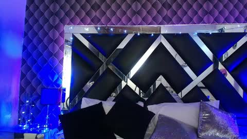 victtoria lee online show from 04/10/26, 07:18