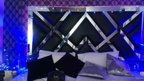 victtoria lee online show from 04/16/26, 10:56