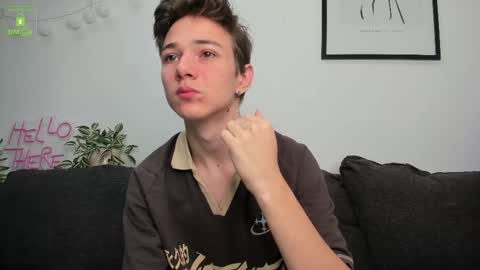 Viego Pattel online show from 10/05/25, 11:19