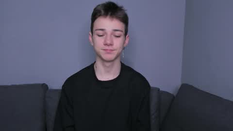 Viego Pattel online show from 12/04/25, 12:25