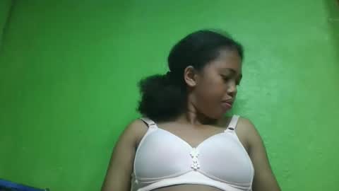 Snapshot of vierge28430 chatting on 04/22/26, 02:58 vierge28430 online show from 04/22/26, 02:58