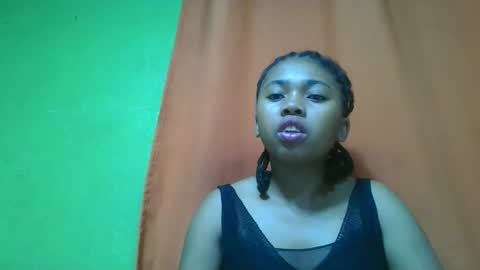 Snapshot of vierge28430 chatting on 05/07/26, 03:01 vierge28430 online show from 05/07/26, 03:01