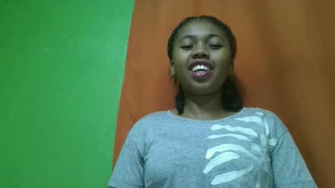 Snapshot of vierge28430 chatting on 05/07/26, 03:06 vierge28430 online show from 05/07/26, 03:06
