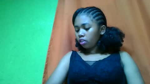 Snapshot of vierge28430 chatting on 05/12/26, 07:05 vierge28430 online show from 05/12/26, 07:05