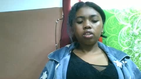 Snapshot of vierge28430 chatting on 07/08/26, 10:09 vierge28430 online show from 07/08/26, 10:09