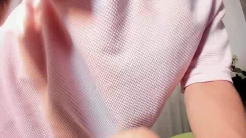 viictoriiasaenz online show from 04/19/26, 04:34