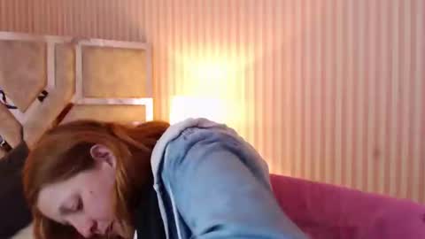 Snapshot of viioletamora chatting on 12/29/24, 12:52 Violeta online show from 12/29/24, 12:52