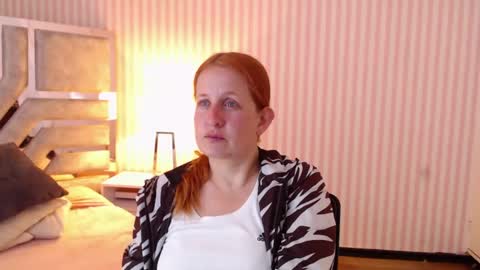 Snapshot of viioletamora chatting on 01/12/25, 09:08 Violeta online show from 01/12/25, 09:08