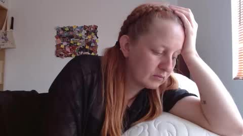 Snapshot of viioletamora chatting on 01/21/25, 03:54 Violeta online show from 01/21/25, 03:54