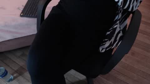 Snapshot of viioletamora chatting on 01/26/25, 12:16 Violeta online show from 01/26/25, 12:16