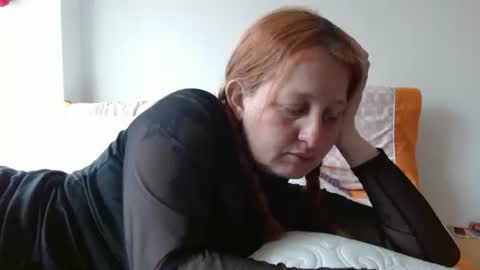 Snapshot of viioletamora chatting on 01/27/25, 04:33 Violeta online show from 01/27/25, 04:33