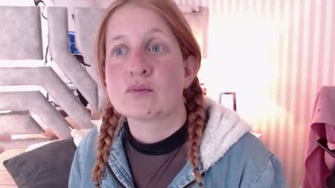 Snapshot of viioletamora chatting on 01/27/25, 09:55 Violeta online show from 01/27/25, 09:55