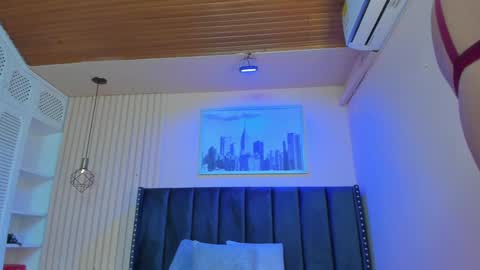 Viiolett online show from 01/24/25, 07:18