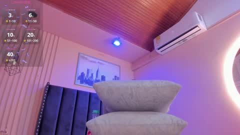 Viiolett online show from 02/09/25, 01:33