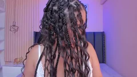 Viiolett online show from 02/13/25, 08:45