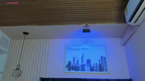 Viiolett online show from 02/26/25, 07:49