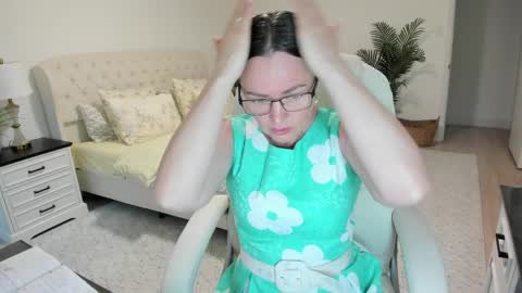 Ukrainian-woman online show from 04/08/26, 11:32