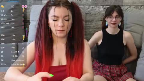 Snapshot of vika_loves_you chatting on 05/29/26, 02:09 follow my fansly online show from 05/29/26, 02:09