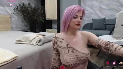 vika style online show from 03/23/26, 11:31