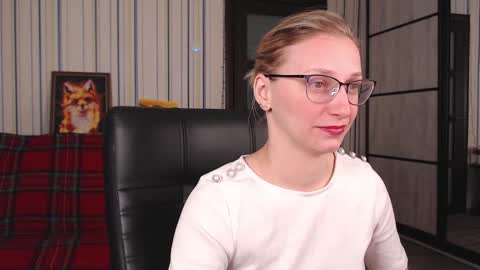 Vika online show from 02/17/26, 05:30