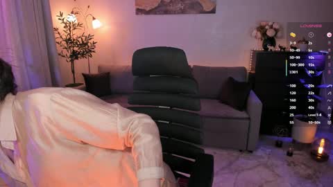 Viki Bellson online show from 03/29/26, 07:03