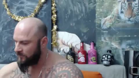 Snapshot of viking_me chatting on 01/12/26, 07:52 viking online show from 01/12/26, 07:52