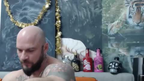 Snapshot of viking_me chatting on 01/17/26, 07:50 viking online show from 01/17/26, 07:50