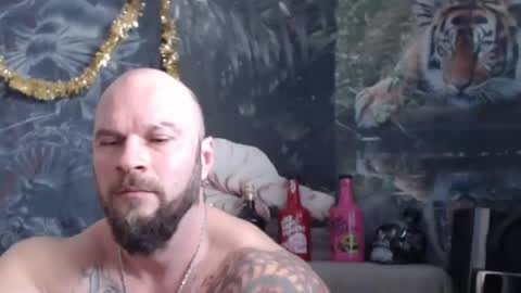 Snapshot of viking_me chatting on 02/18/26, 11:39 viking online show from 02/18/26, 11:39