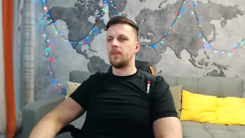 Snapshot of vikingchrisss chatting on 01/12/25, 10:45 vikingchrisss online show from 01/12/25, 10:45