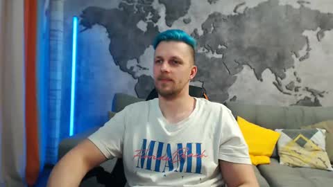 Snapshot of vikingchrisss chatting on 02/09/25, 02:18 vikingchrisss online show from 02/09/25, 02:18
