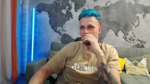 Snapshot of vikingchrisss chatting on 02/10/25, 02:37 vikingchrisss online show from 02/10/25, 02:37