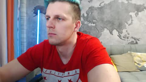 Snapshot of vikingchrisss chatting on 03/02/25, 02:10 vikingchrisss online show from 03/02/25, 02:10